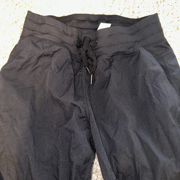 Zyia joggers - Picture 3 of 4